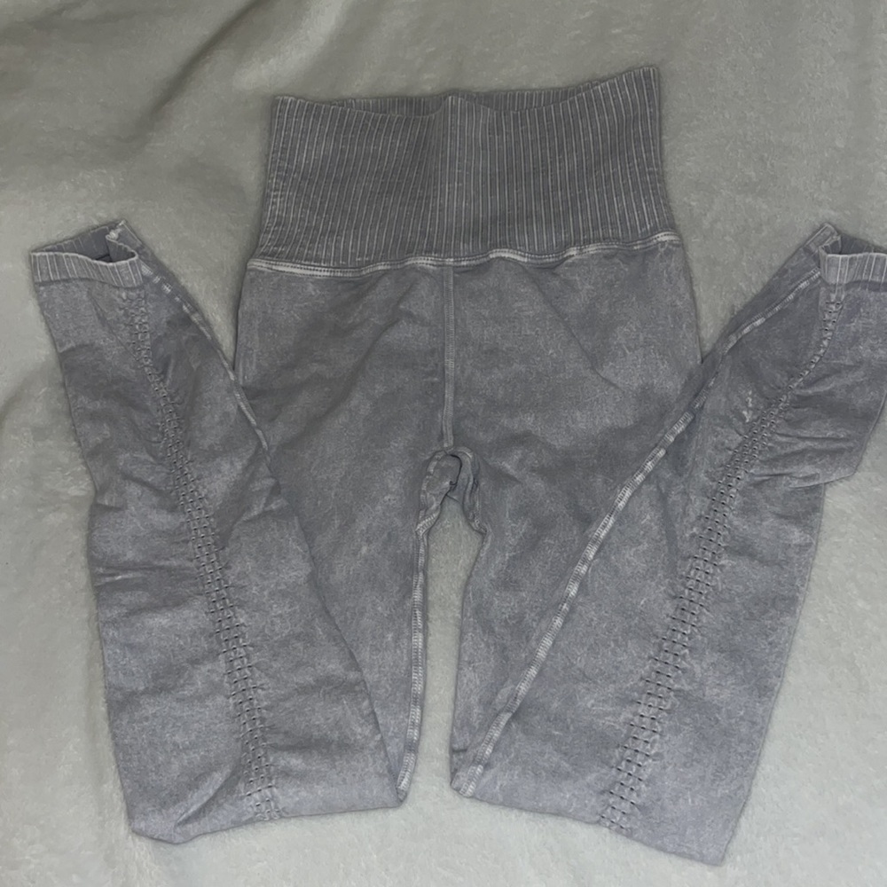 Gray Free People High Rise 7/8 Good Karma Leggings, xs/s NWOT - Picture 5 of 6